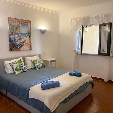Charming Retreat At Casa Sarita